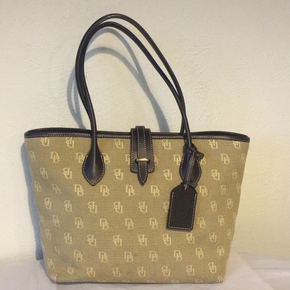 Dooney&Bourke Handbag